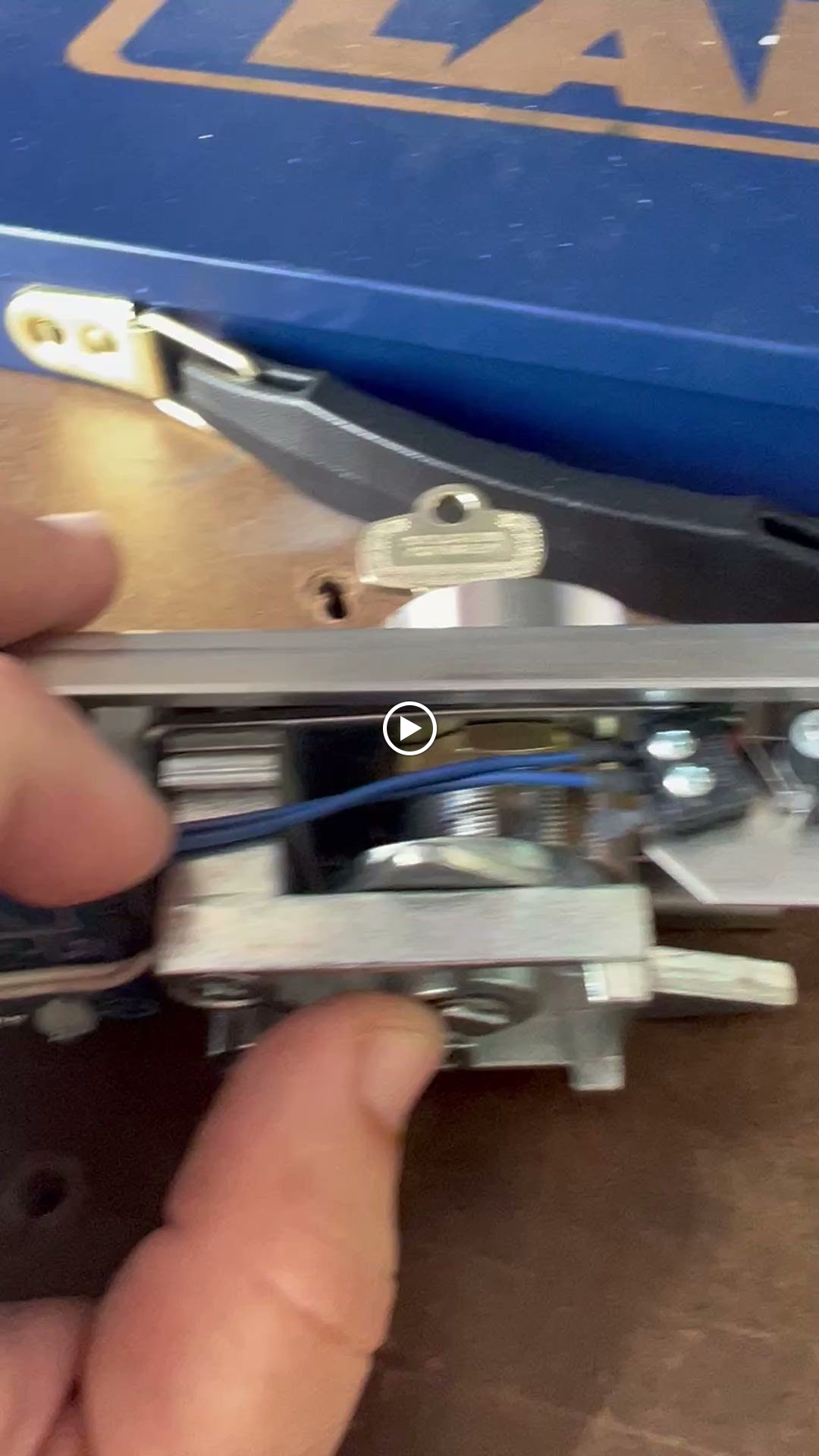 Automotive locksmith service - Audi / VW Key Replacement - Premier Locksmith Delray Beach