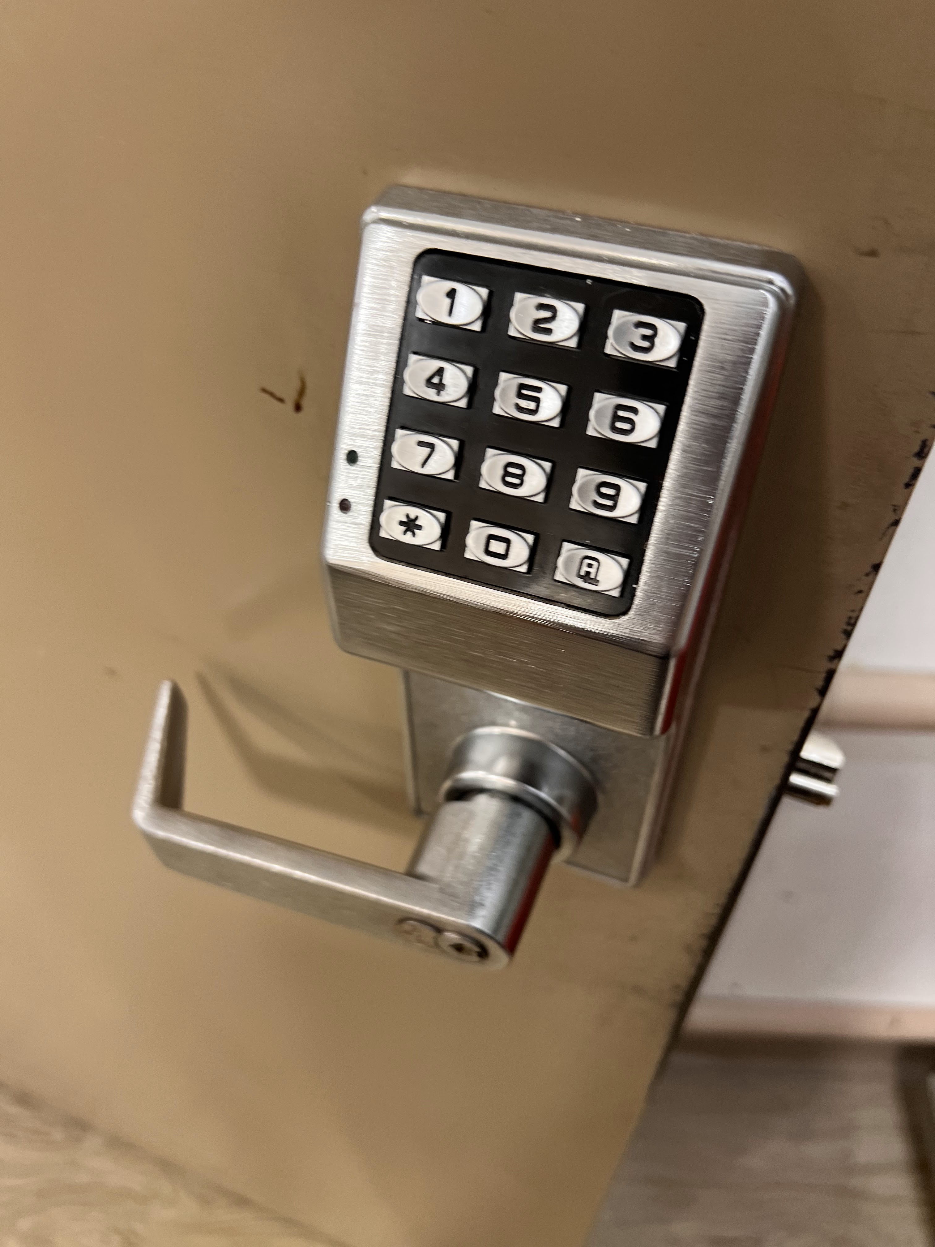 Keypad door lock installation - Residential Locksmith Services - Premier Locksmith Delray Beach